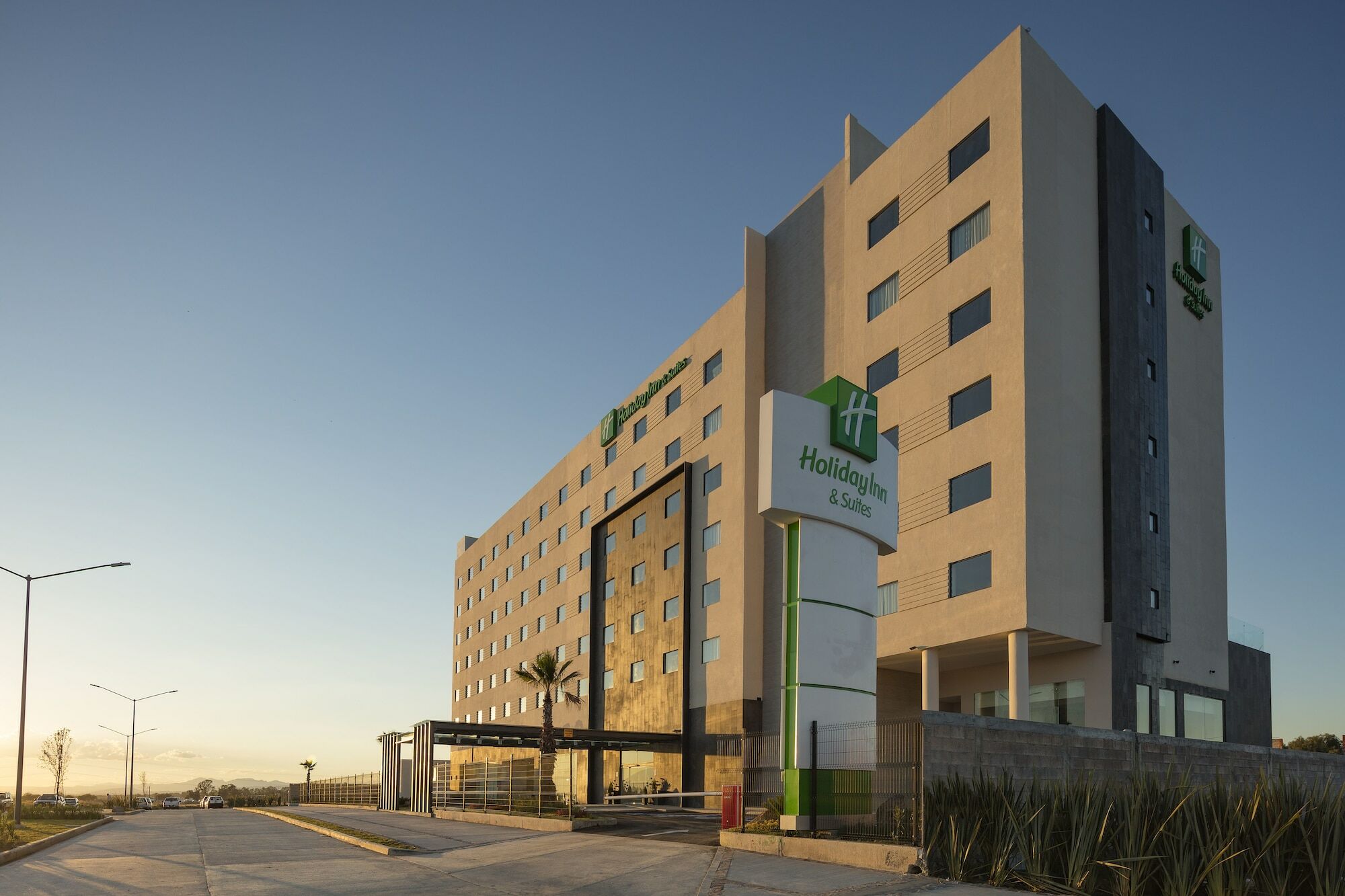 Holiday Inn & Suites - Aguascalientes By Ihg Экстерьер фото